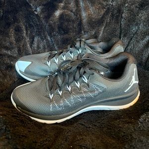 Jordan flight runner 2 size 9.5